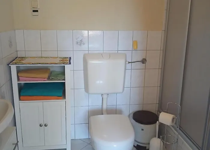 شقة Sommerfrische Lindenhaus *