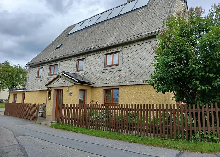 شقة Sommerfrische Lindenhaus *